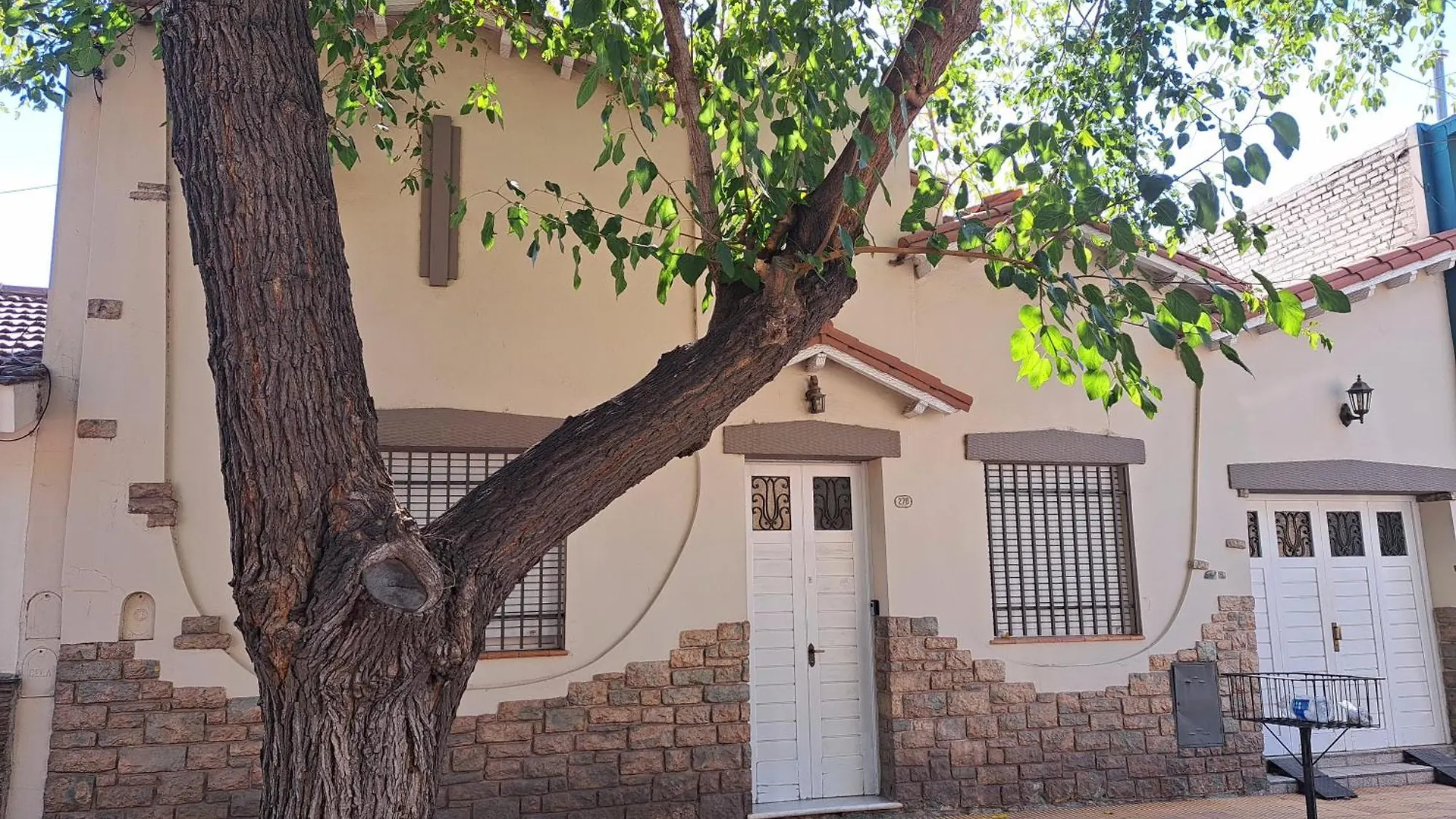 Habitaciones En Casa Tipica Mendocina Mendoza